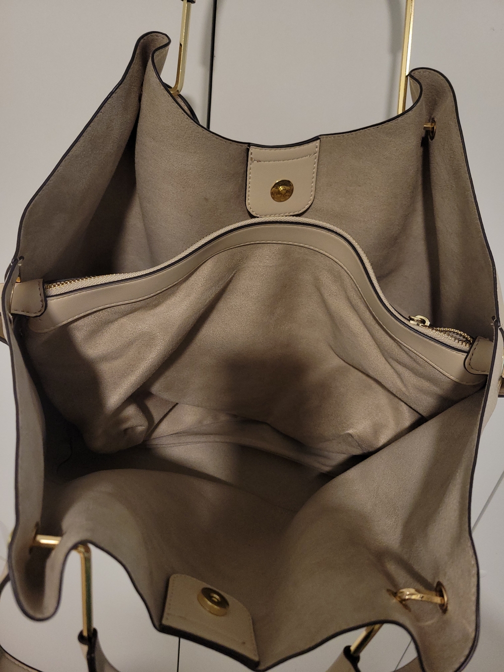 Sondra Roberts Cream Tote with Gold Handle Accents - Picture 4 of 5